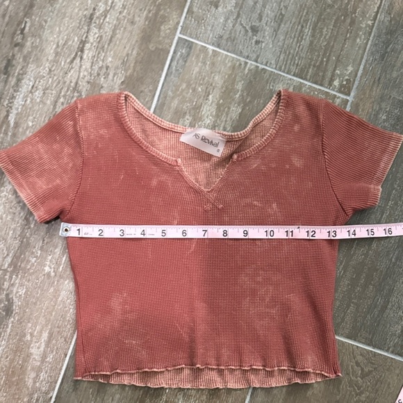 Rust Ribbed Crop Top - Picture 6 of 7